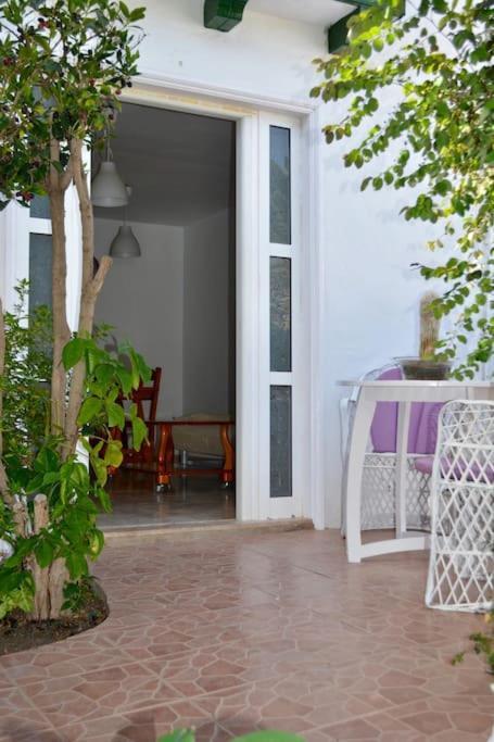 Playa Chica Apt With Terrace 100 M From The Sea Puerto del Carmen  Exteriér fotografie