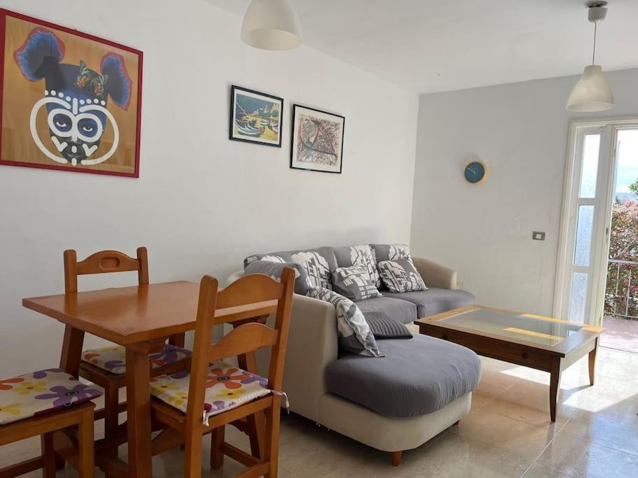 Playa Chica Apt With Terrace 100 M From The Sea Puerto del Carmen  Exteriér fotografie